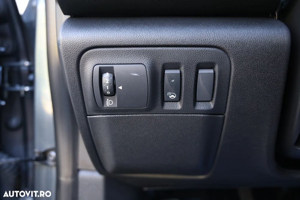 Renault Megane ENERGY dCi 110 Start & Stop Bose Edition - 24