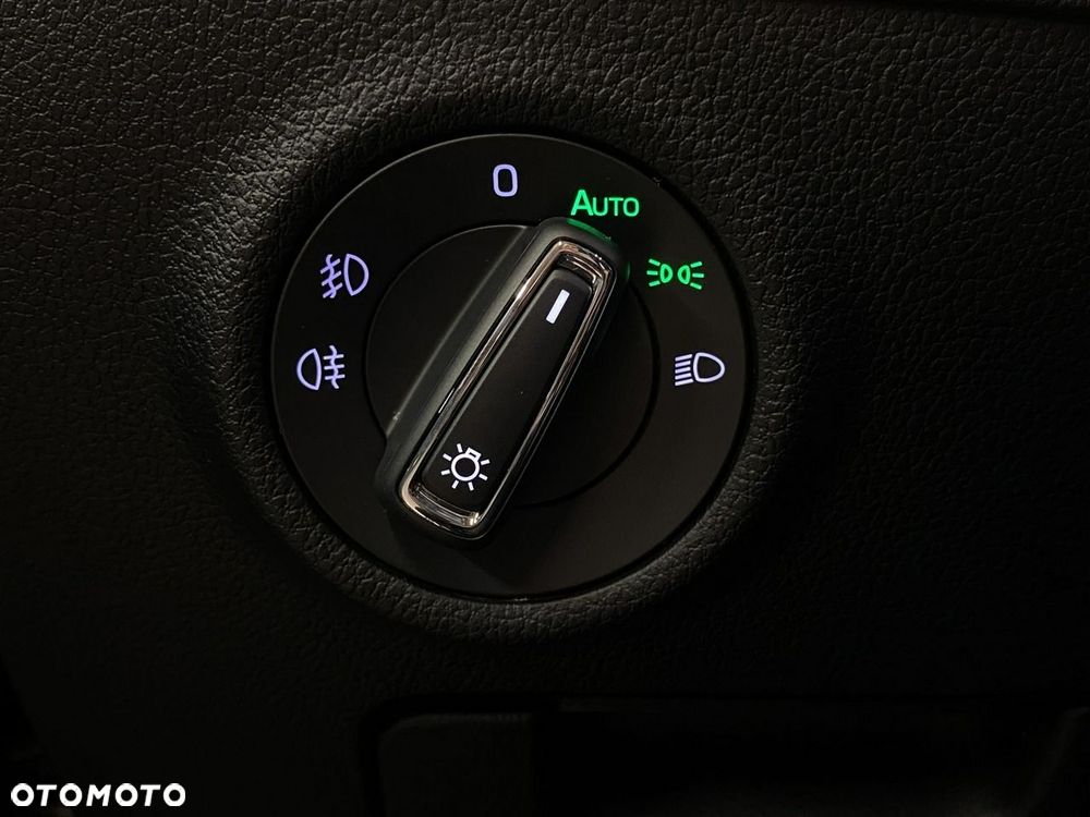 Skoda Superb - 35