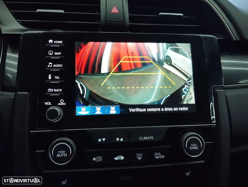 Honda Civic 1.0 i-VTEC Elegance Navi - 23