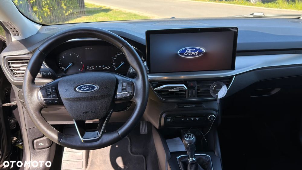 Ford Focus 1.5 EcoBlue STart-Stopp-System TITANIUM - 5