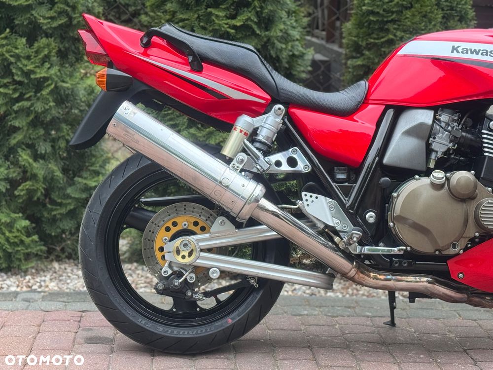 Kawasaki ZRX - 22