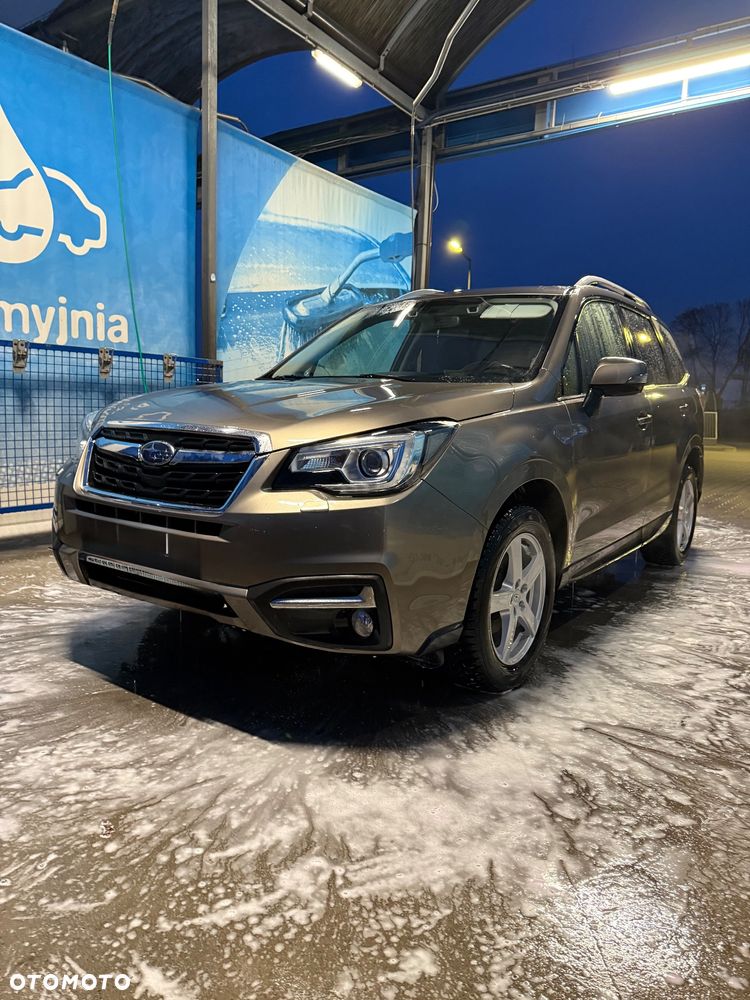 Subaru Forester 2.0 i Exclusive Special (EyeSight) Lineartronic - 1