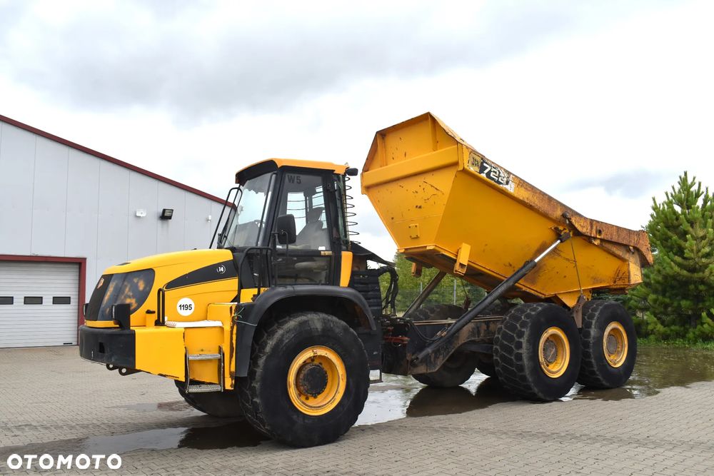 JCB 722 - 19