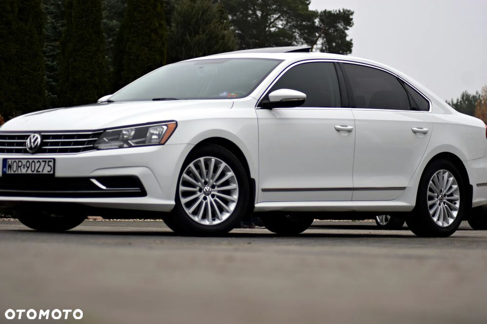 Volkswagen Passat - 14