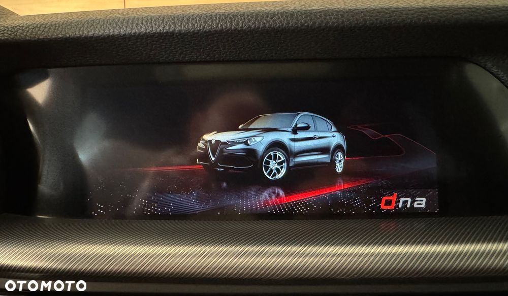 Alfa Romeo Stelvio 2.2 JTDM Veloce Q4 - 33