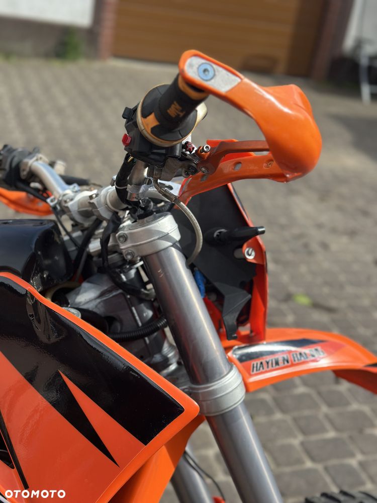 KTM LC - 9