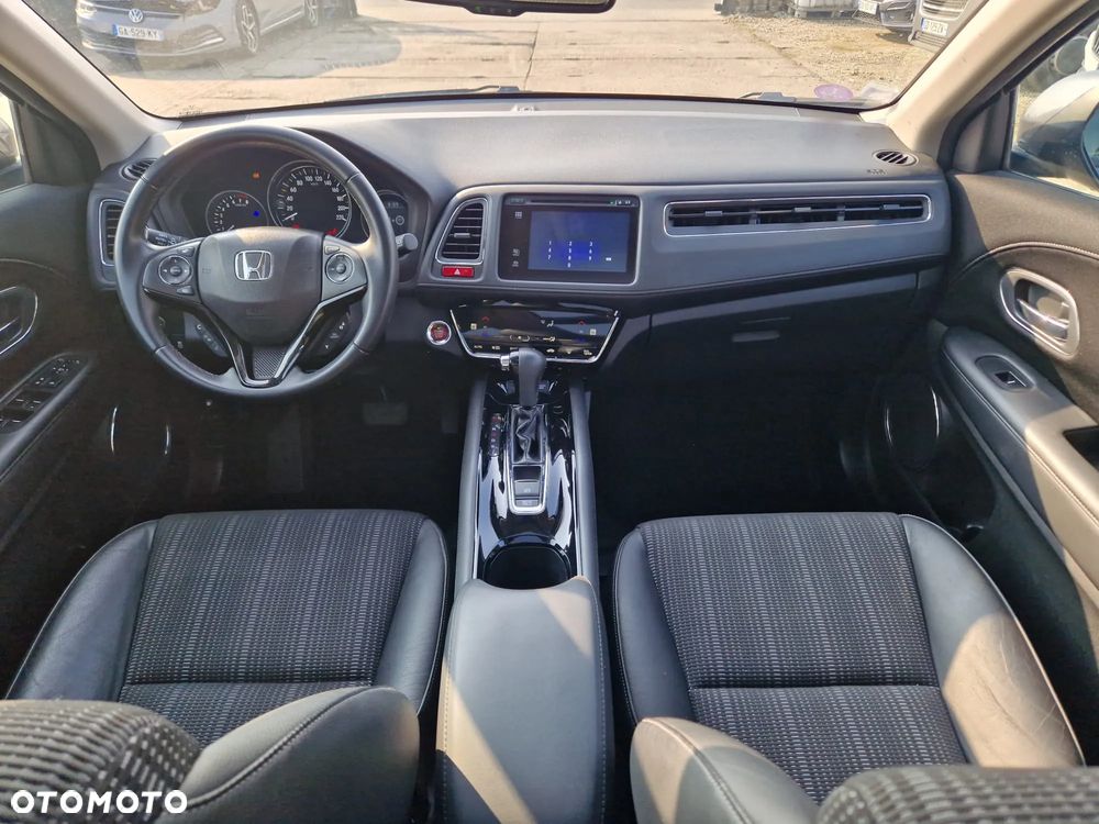 Honda HR-V 1.5 i-VTEC CVT Executive - 11