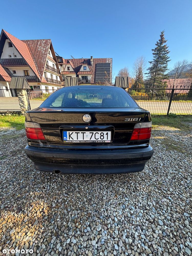 BMW Seria 3 316i - 3