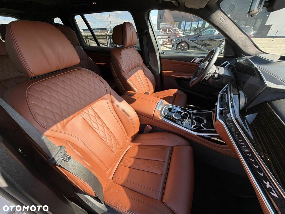 BMW X7 - 13