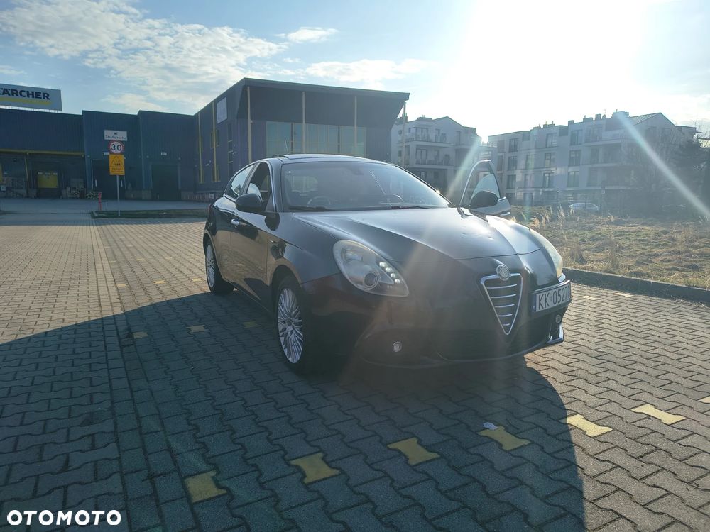 Alfa Romeo Giulietta - 2