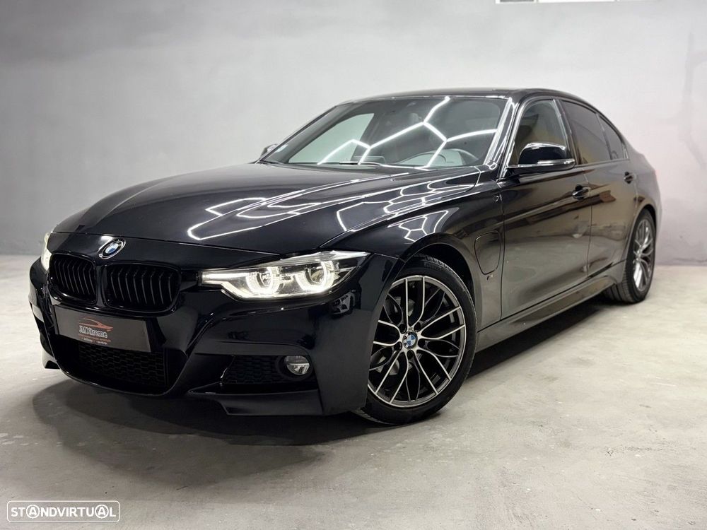 BMW 330 e iPerformance Pack M Shadow - 2
