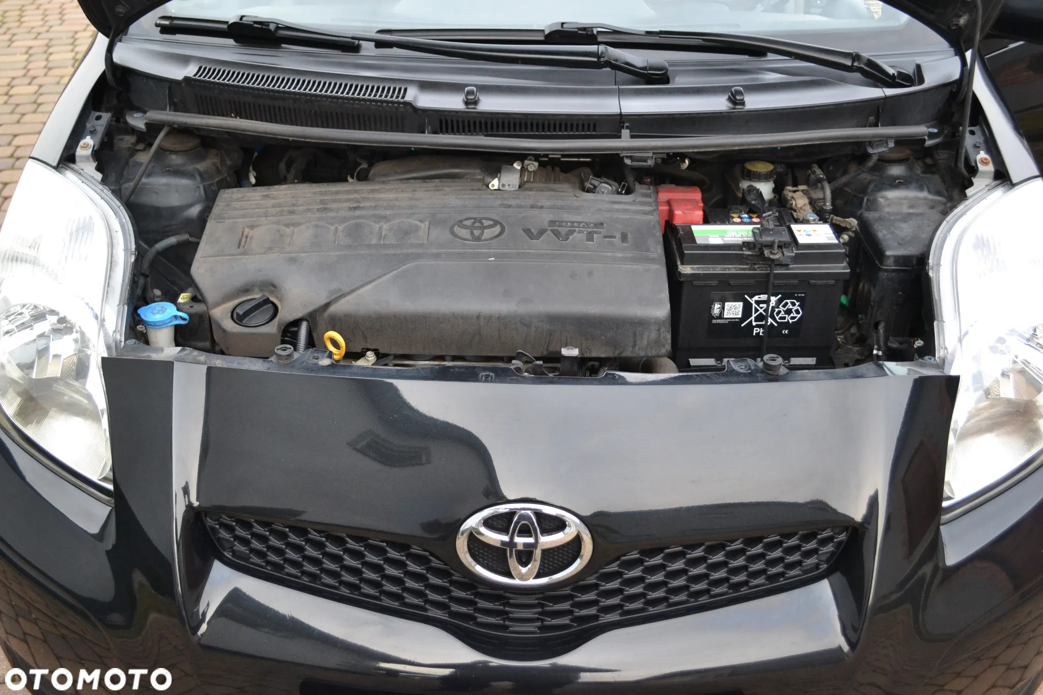 Toyota Yaris 1.33 Sol - 12