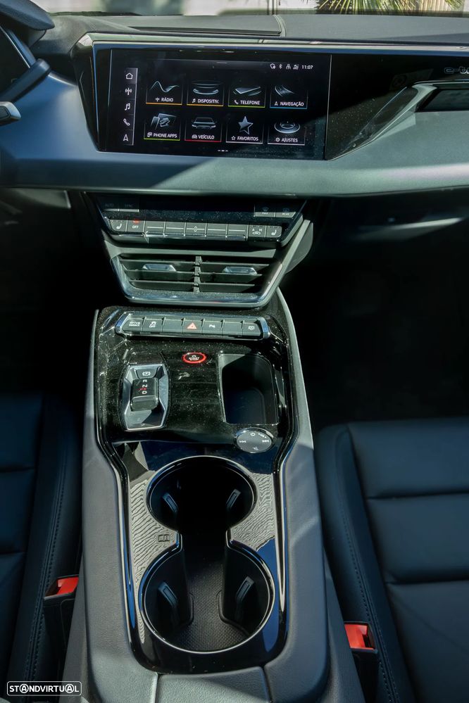 Audi e-tron GT quattro - 24