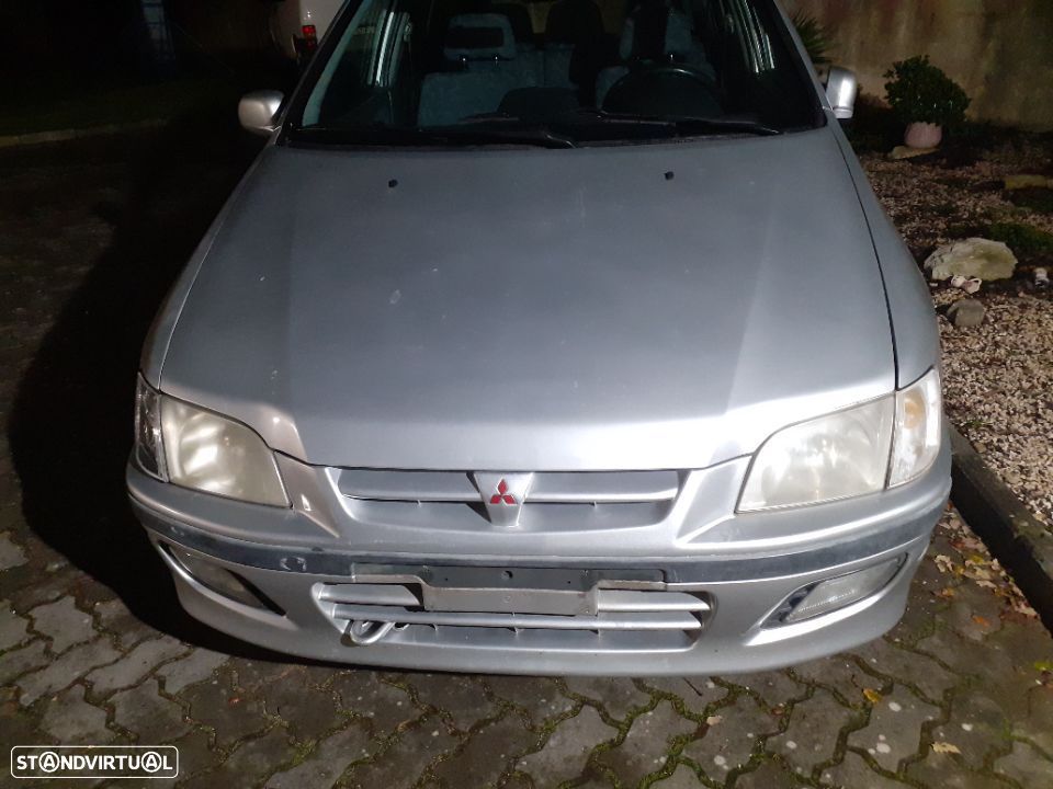 Mitsubishi space star para peças motor avariado - 1