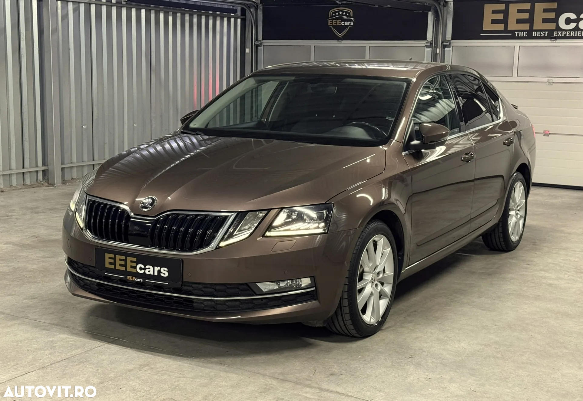 Skoda Octavia 1.6 TDI DSG Ambition - 34
