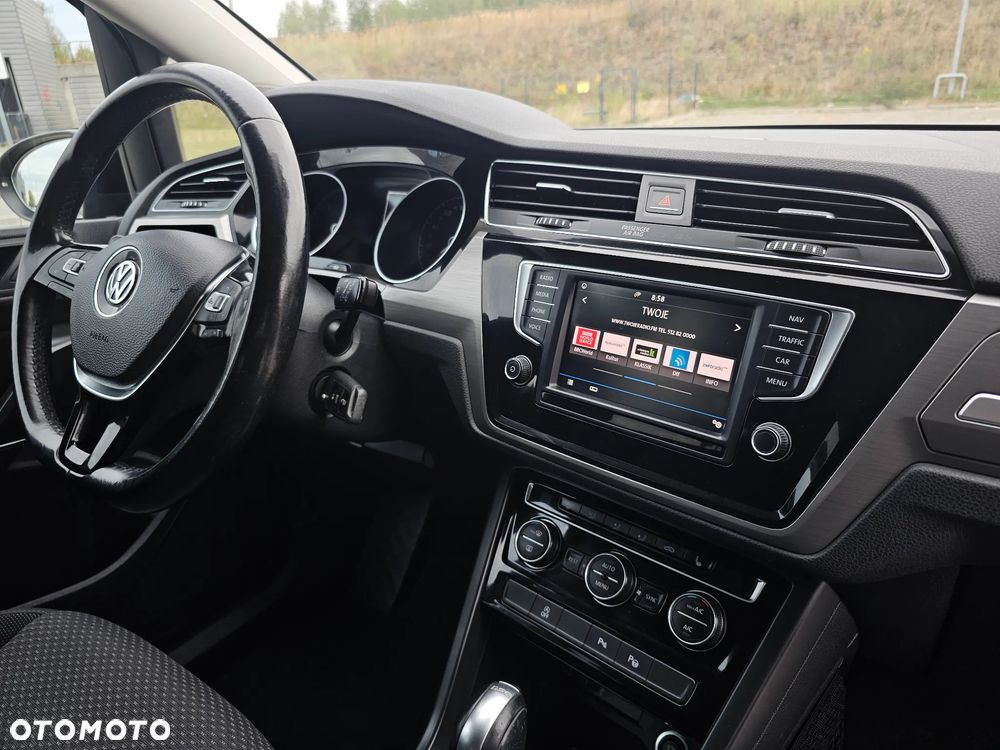 Volkswagen Touran 2.0 TDI SCR DSG Highline - 21