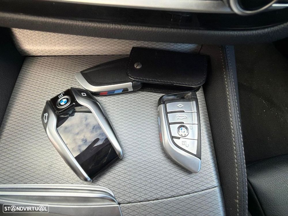 BMW 530 e iPerformance Pack M - 18