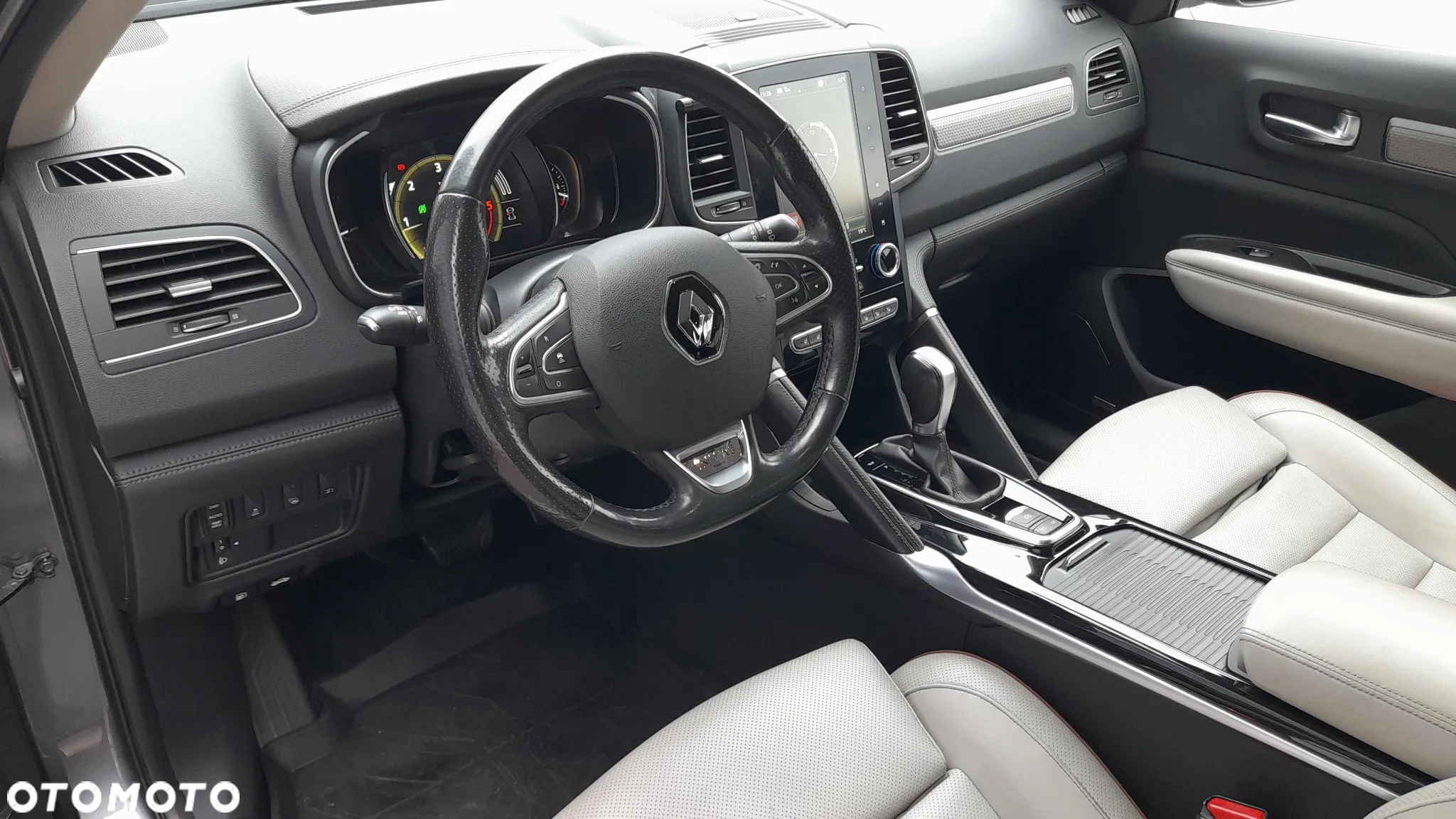 Renault Koleos 2.0 Blue dCi Initiale Paris 4x4 X-Tronic - 9