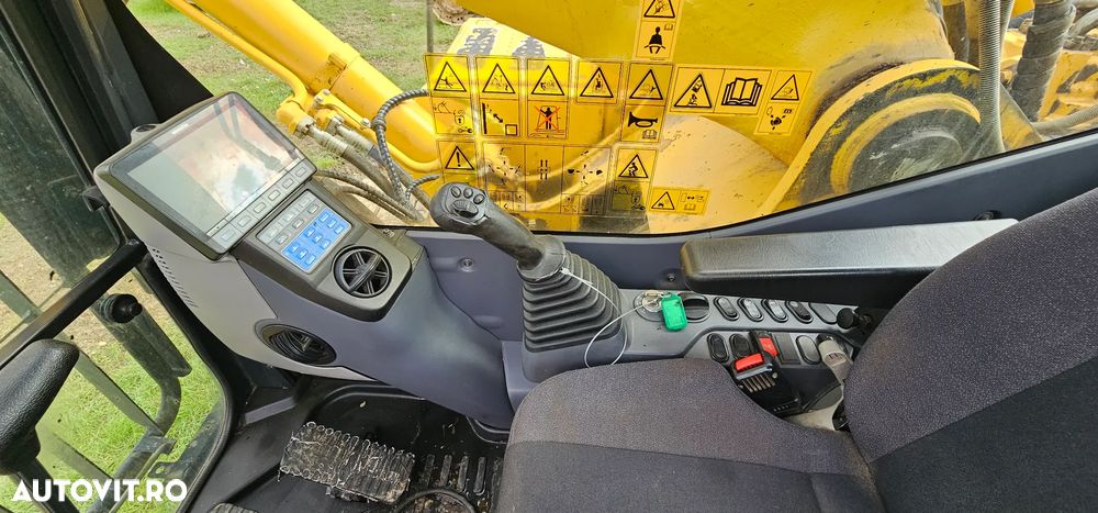 Komatsu PC 490 LC Excavator pe șenile - 4