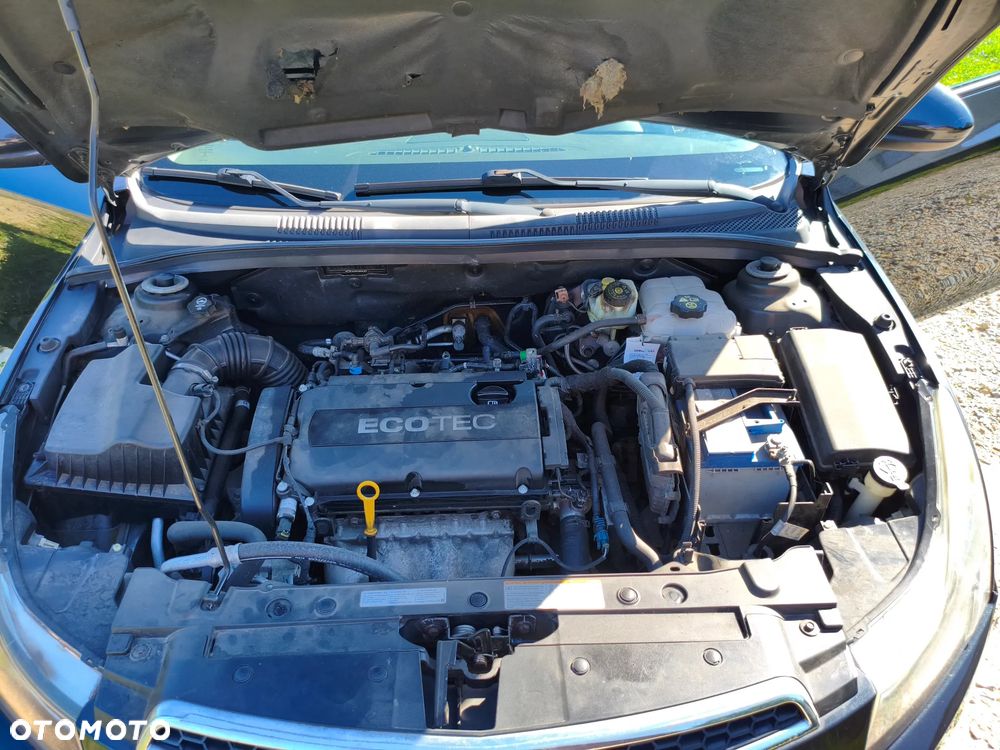 Chevrolet Cruze 1.6 - 11