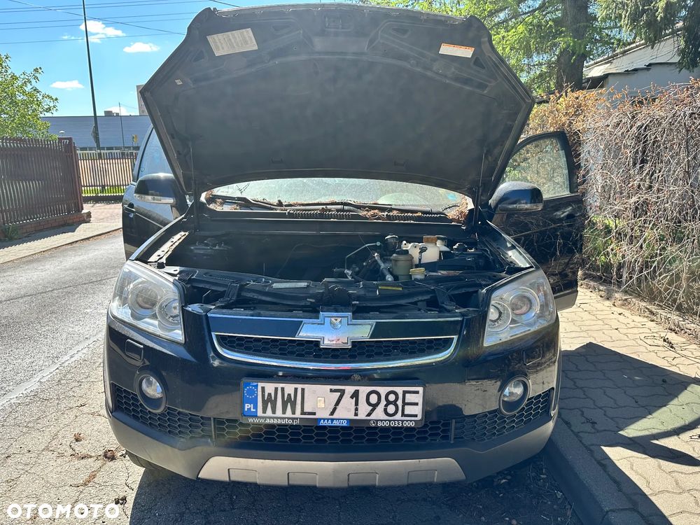 Chevrolet Captiva 2.0 d LT high (deu) - 3