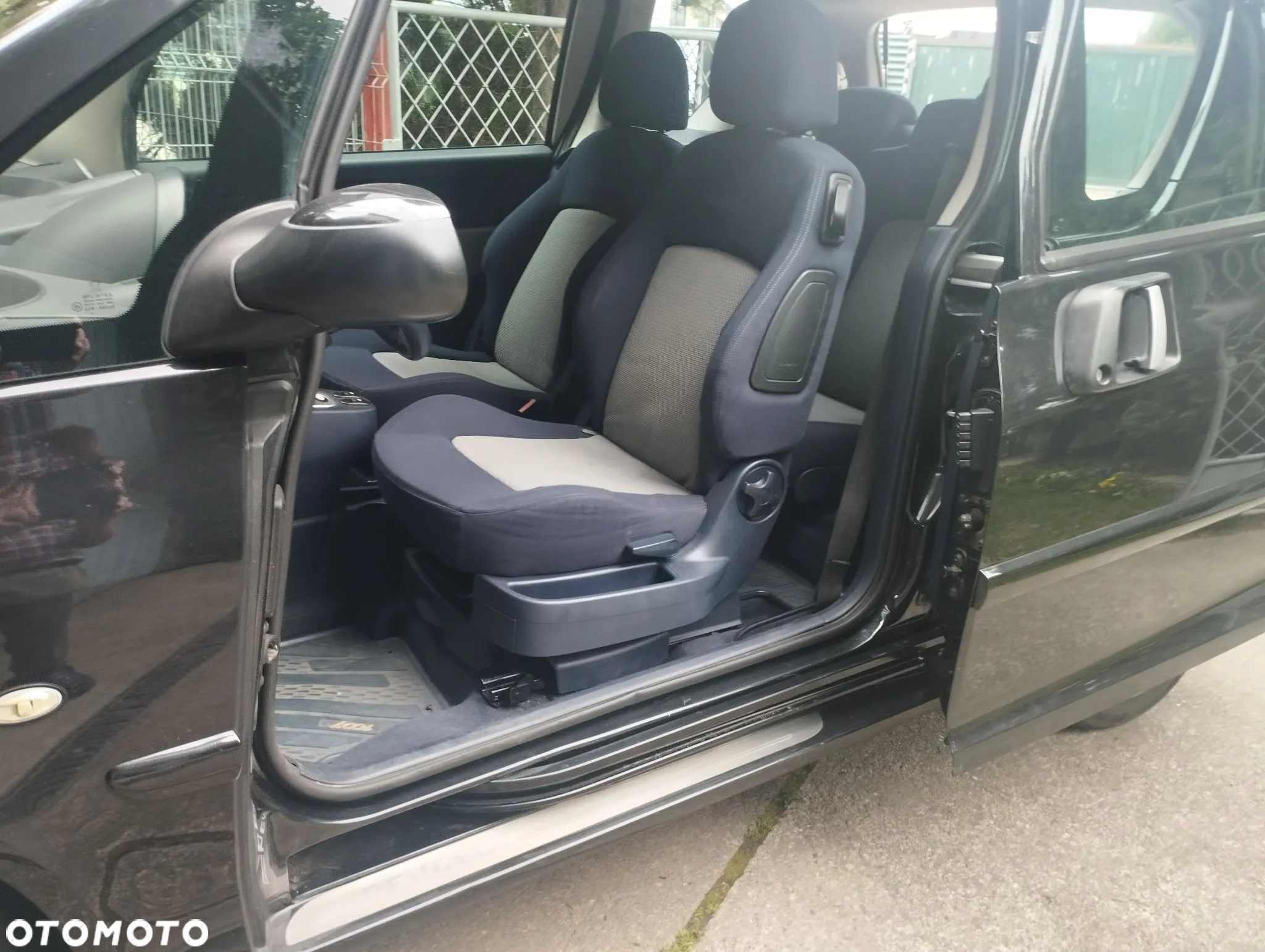 Peugeot 1007 110 2-Tronic Premium - 12