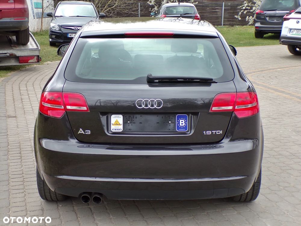 Audi A3 Sportback 1.9 TDI Ambition - 9