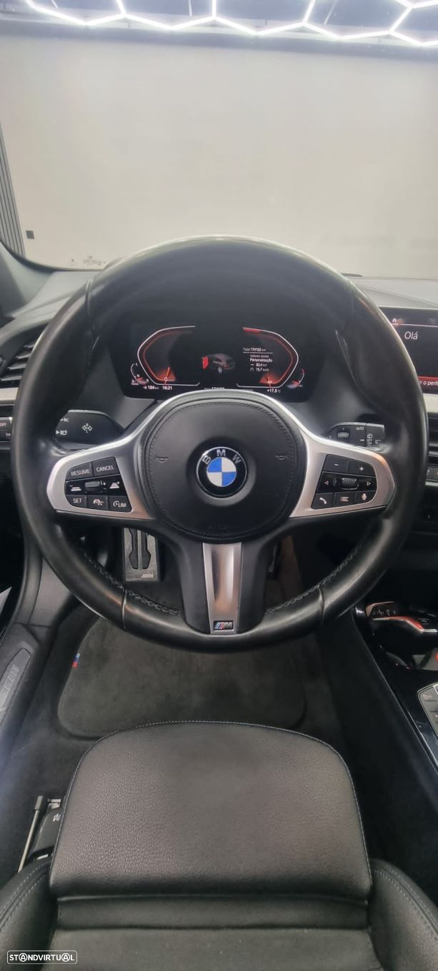 BMW 118 d Pack Desportivo M - 3