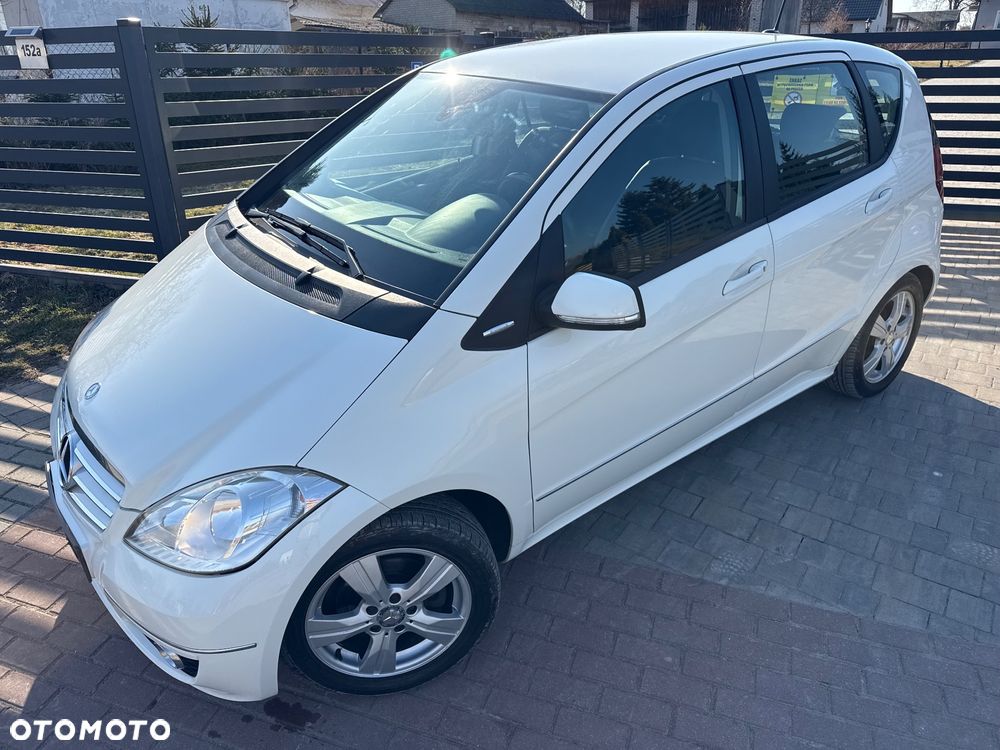 Mercedes-Benz Klasa A 180 Autotronic Avantgarde Special Edition - 3