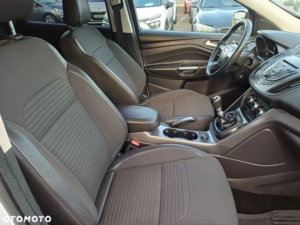 Ford Kuga 2.0 TDCi 4x4 Trend - 10