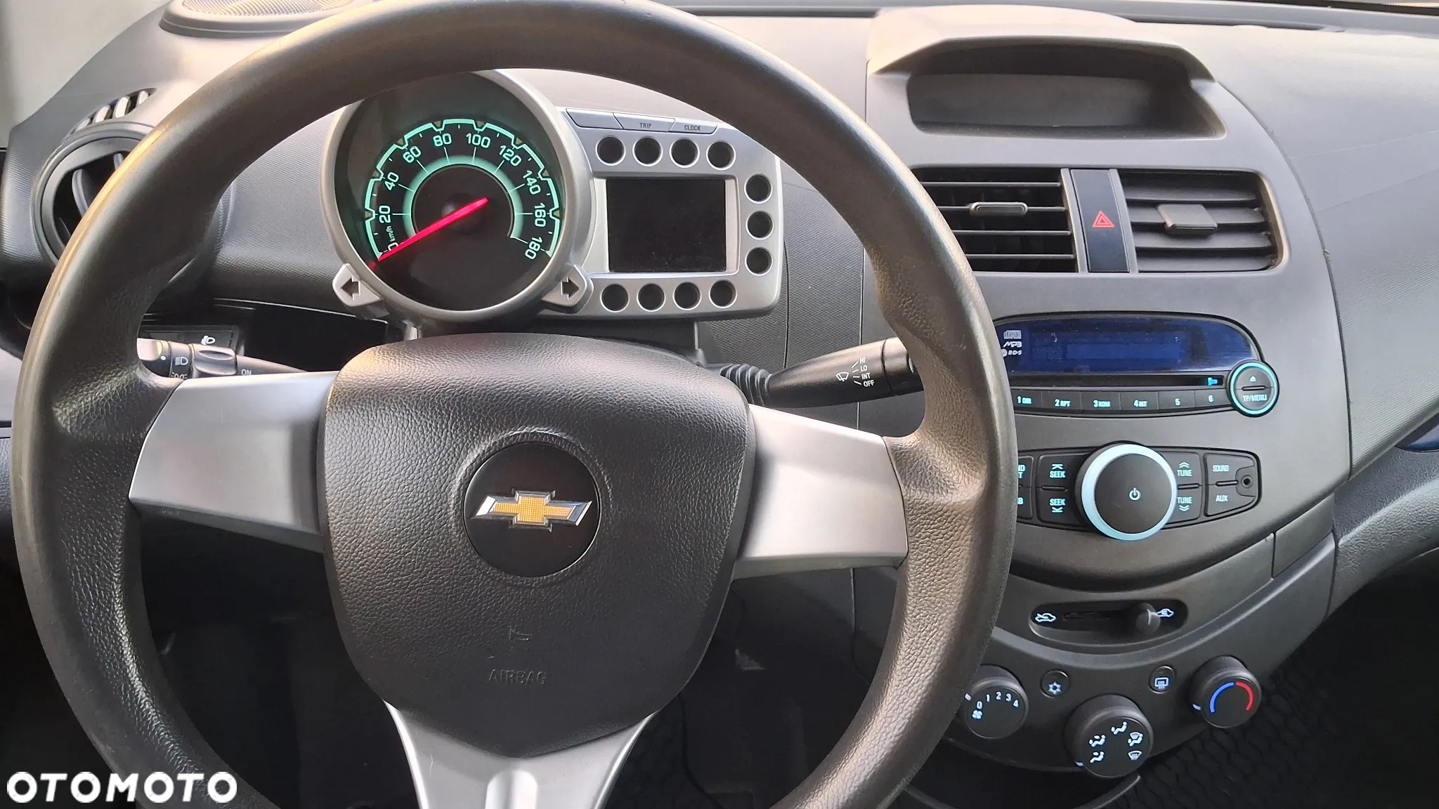 Chevrolet Spark 1.0 LS - 11