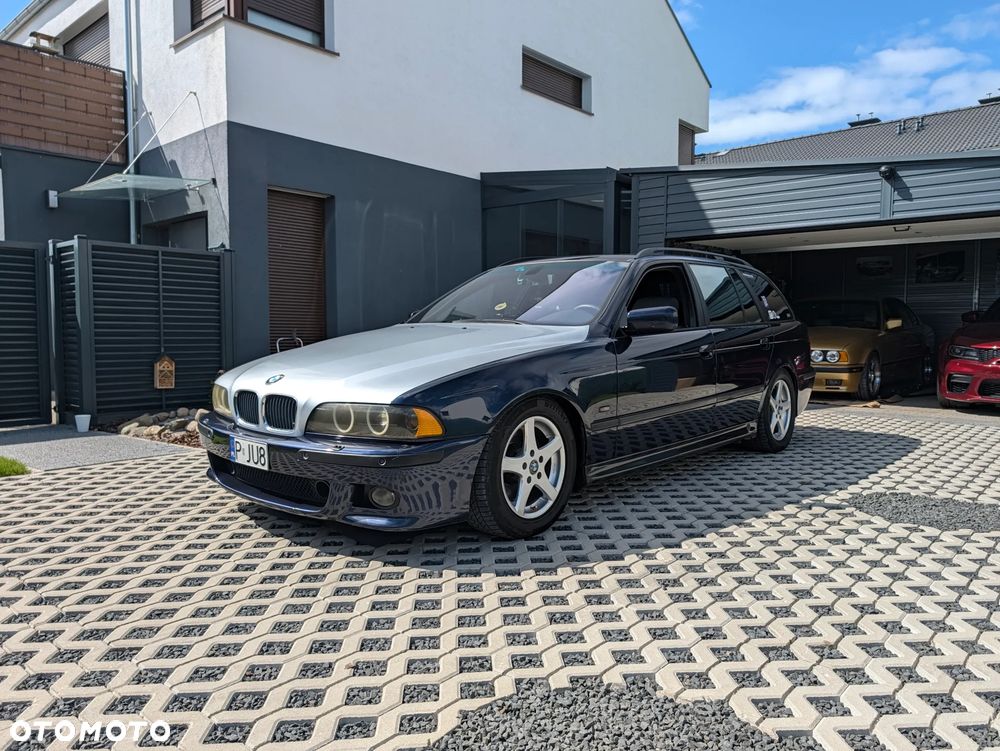 BMW E39 2000 photo 3
