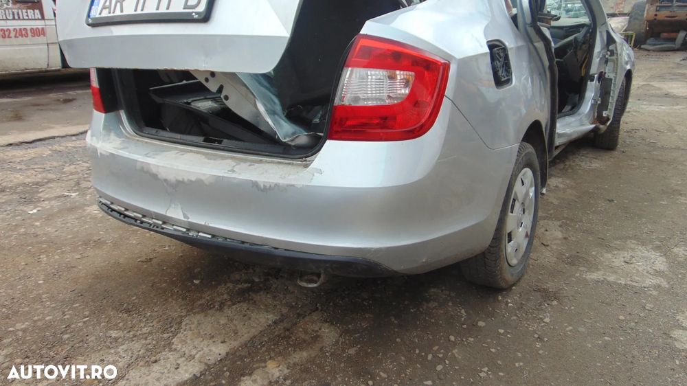 Capota fata Skoda Rapid an 2012-2019 culoarea argintiu - 12