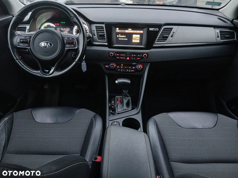 Kia Niro 1.6 GDI Hybrid L - 23