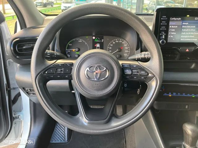 Toyota Yaris 1.5 HDF Premier Edition - 13