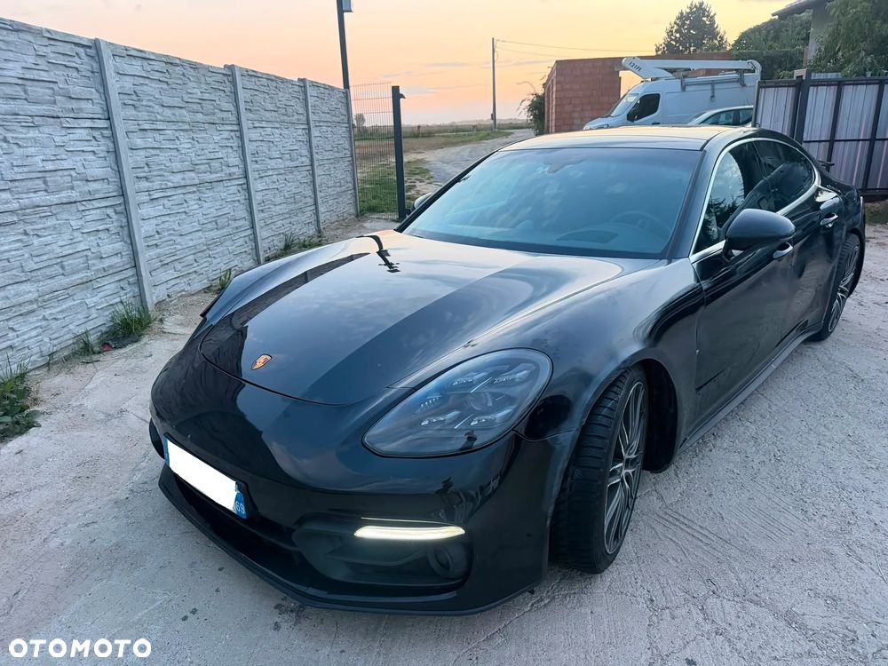Porsche Panamera 4S E-Hybrid - 32
