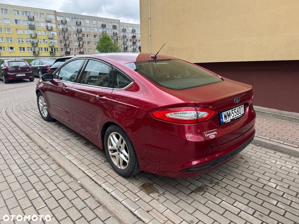 Ford Fusion - 21