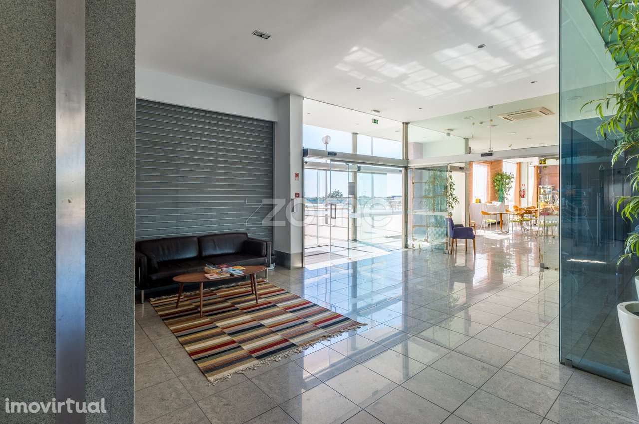 Espaço Comercial de Grande Dimensão na Ericeira - Grande imagem: 4/34