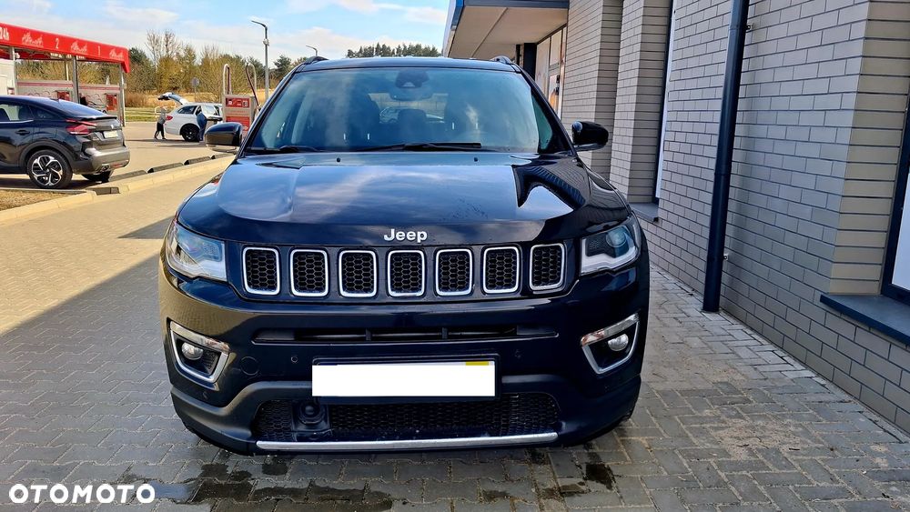 Jeep Compass - 22