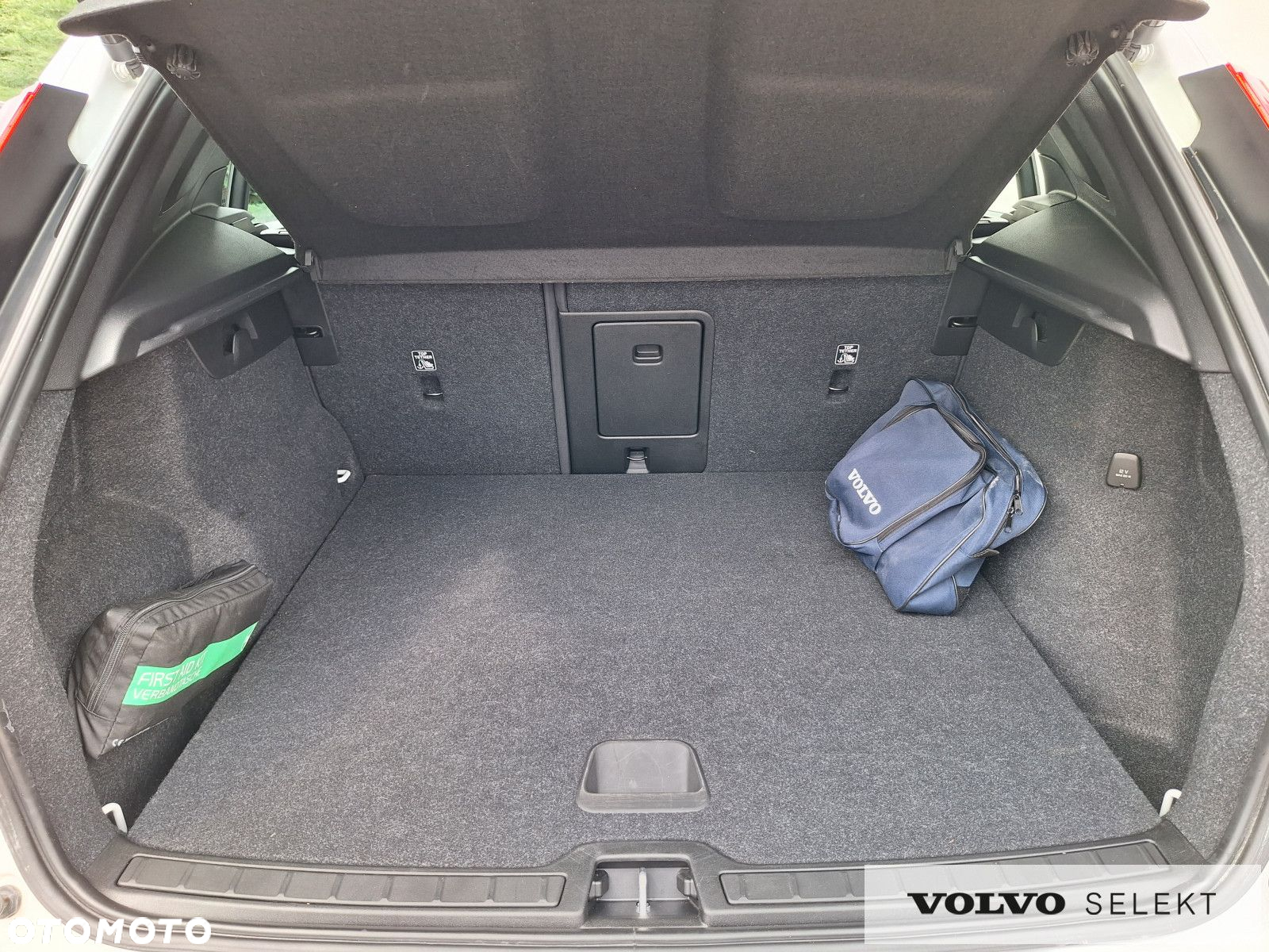Volvo XC 40 - 31