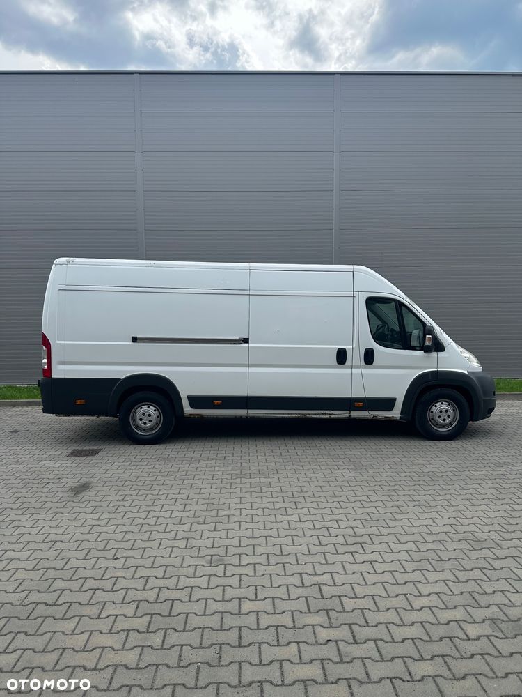 Peugeot BOXER L4H2 Peugeot Boxer L4H2 z rampą załadunkową 2,2 Hdi 2010 rok 16” koła+klima - 3