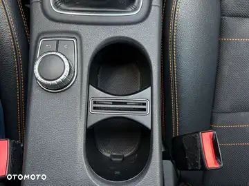 Mercedes-Benz CLA 180 - 14