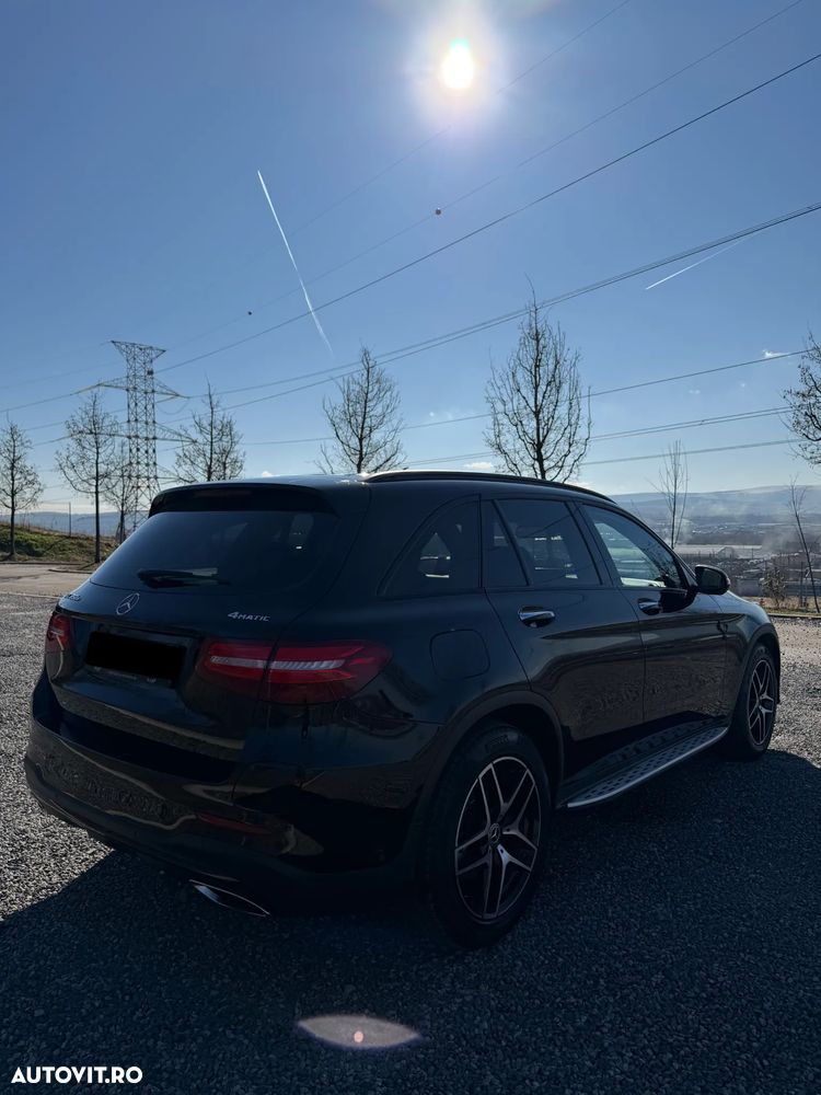 Mercedes-Benz GLC 350 e 4Matic 7G-TRONIC AMG Line - 5