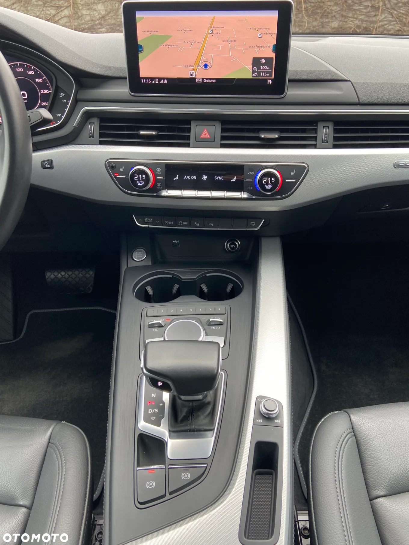 Audi A4 ver-45-tfsi-quattro-s-tronic-advanced - 23