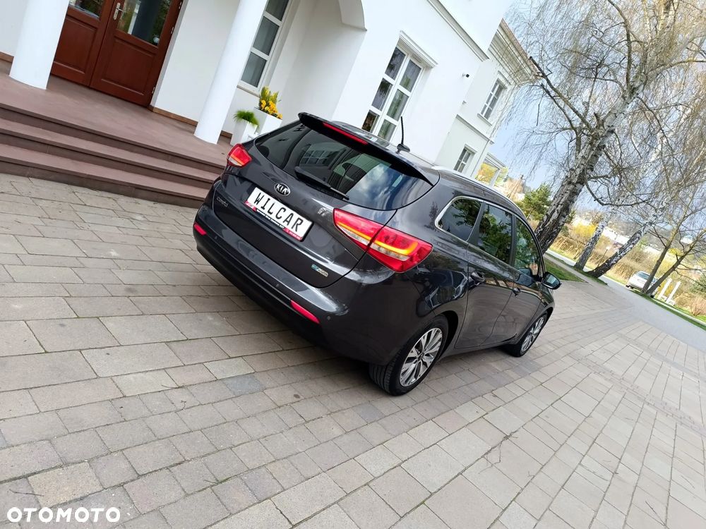 Kia Ceed 1.6 CRDi XL - 17
