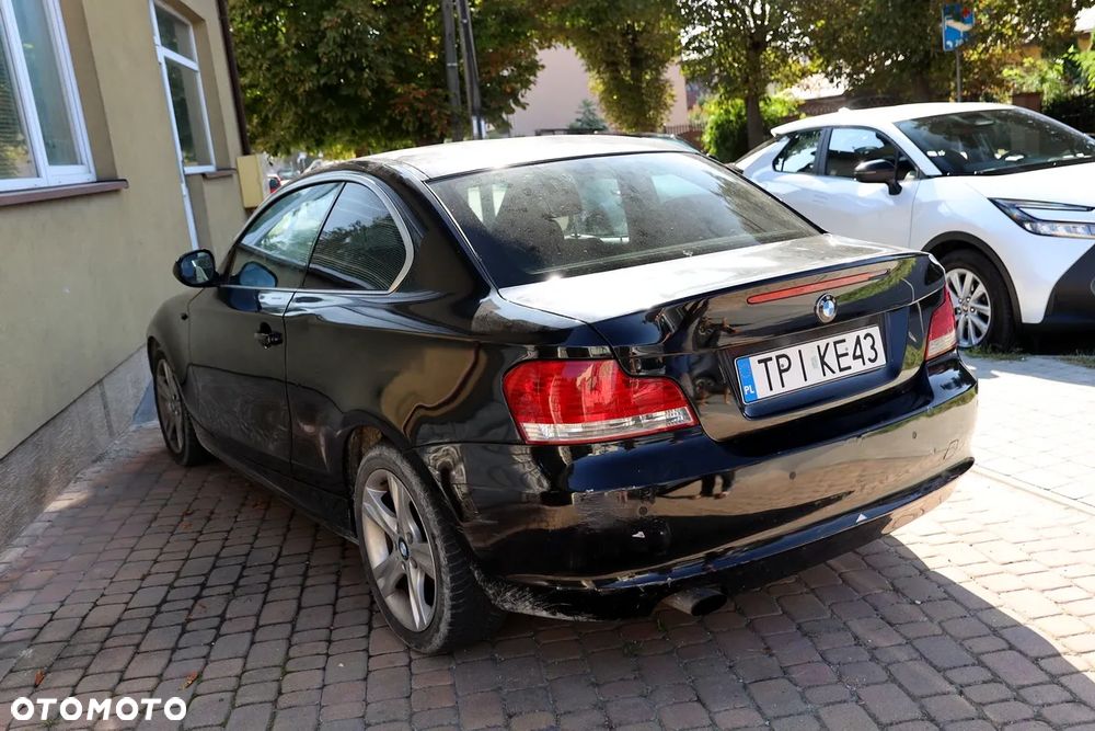 BMW Seria 1 118d Edition Sport - 4