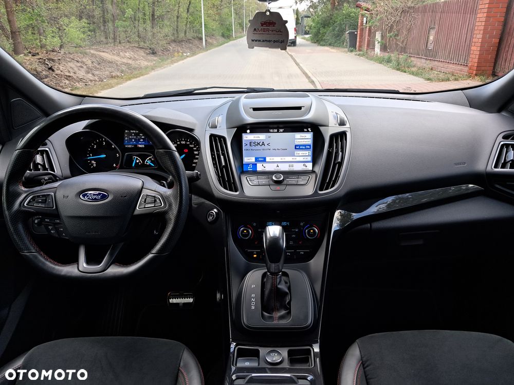 Ford Kuga 2.0 TDCi 4x4 ST-Line - 14