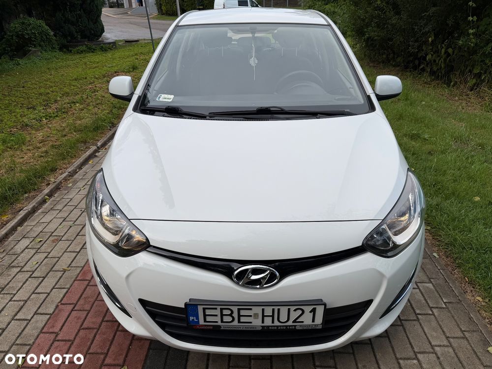 Hyundai i20 - 27