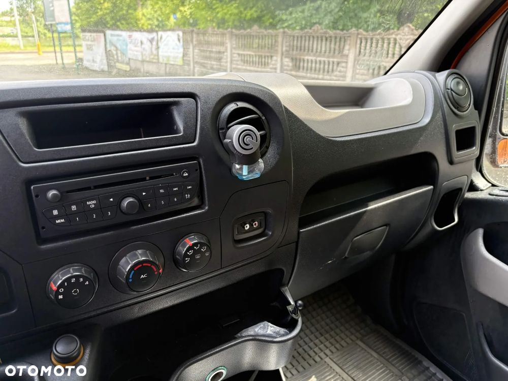 Renault Master - 10