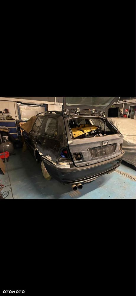 BMW Seria 3 330d - 28